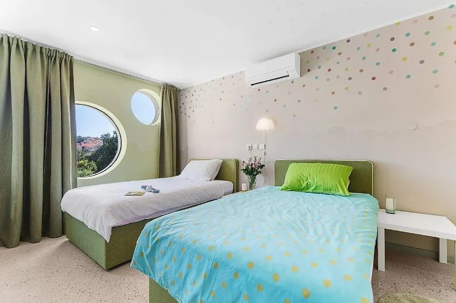 Beautiful Villa Near The Beach! Pjescana Uvala Croatia